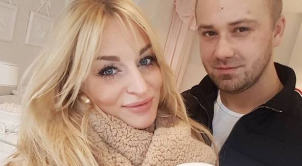 "Ślub od pierwszego wejrzenia". Adrian i Anita pokazali syna. Tak Jerzyk świętował roczek                                        