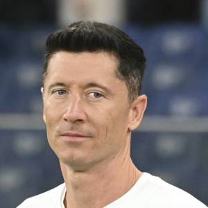 Lewandowski wyszedł na boisko w meczu Polska-Holandia i się zaczęło. Tak powitali go kibice 