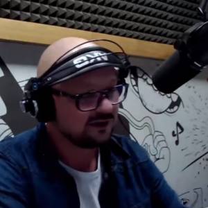 "Co u Was niedobrego?" Historia o bałwanie i marchewce [WIDEO]