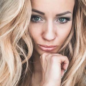 Pamela z "Fit Lovers" pozuje w bikini na meksykańskich wakacjach. "Petarda"