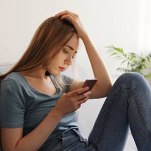 Dlaczego więcej osób wybiera ghosting zamiast pożegnania?