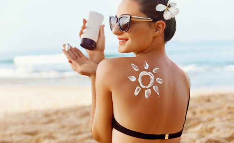 Jak pozbyć się oparzeń słonecznych?