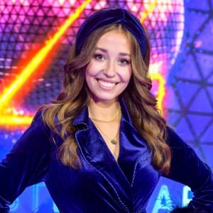 Izabella Krzan prosto z łóżka. Zdjęcie w pościeli powala na kolana. "Cyk pod kołderkę" [FOTO]