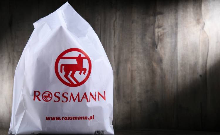 2+2 w Rossmannie. Produkty za darmo w wielkiej promocji! Trwa do końca roku