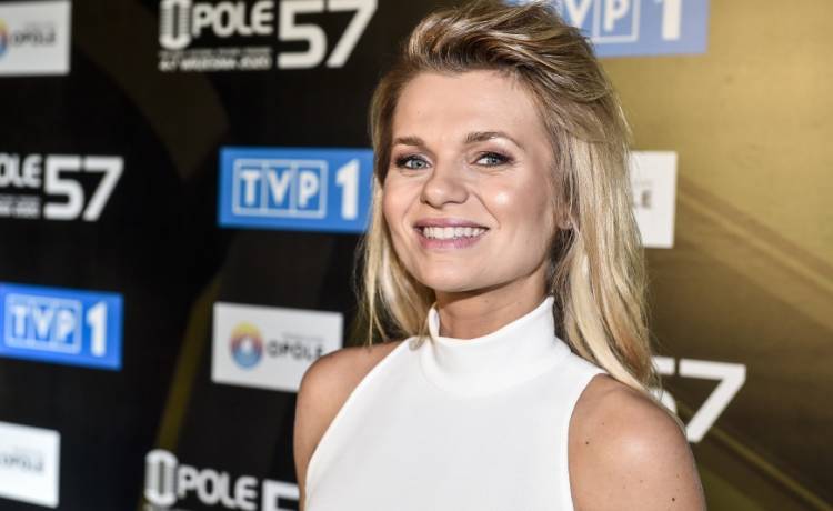 Emilia Komarnicka pokazała, jak karmi piersią: " Jeden z ukochanych aspektów macierzyństwa"