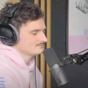 Dawid Podsiadło z nowym projektem! Szczera rozmowa o byłych związkach, uzależnieniach i nieciekawych przyzwyczajeniach [WIDEO]