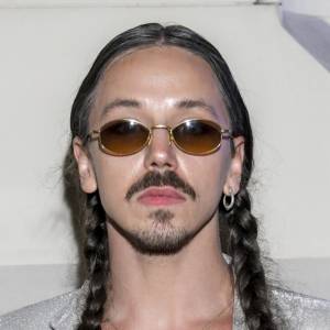 Tyle potrzeba, aby godnie żyć? Michał Szpak podał konkretną kwotę