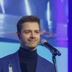 Radosna nowina z domu Marcina Korcza. Gwiazdor „Przyjaciółek” został ojcem!