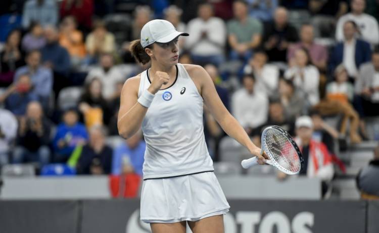 Iga Świątek zareagowała na słowa kibica. Odpowiedziała mu po mistrzowsku [WIDEO]