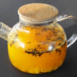 Ten niepozorny owoc to prawdziwa bomba witaminowa – sprawdź, dlaczego warto go pić!