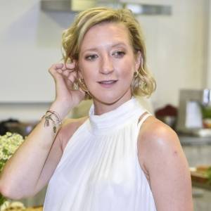 Lara Gessler pokazała ciążowe krągłości i ukochanego. Ciężarna gwiazda na zdjęciach z partnerem