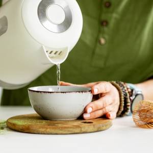 Banalny przepis na matchę! Jak przygotować zielony napój, który podbija świat?