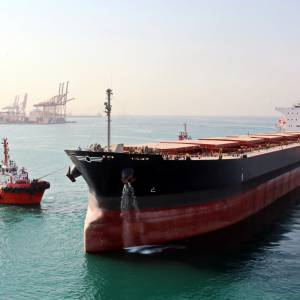 Statek-widmo może eksplodować w każdej chwili. Pod pokładem ponad milion baryłek ropy