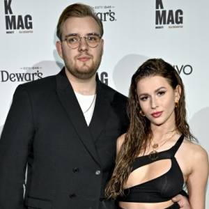 Roxie Węgiel prezentuje opaleniznę w bikini. 18-latka spędza urlop z narzeczonym i jego synkiem [FOTO]