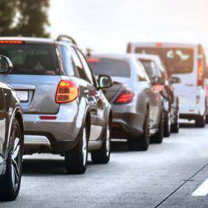 PE chce ograniczenia do 30 km/h w terenie zabudowanym. Cel? Zerowa liczba ofiar śmiertelnych na drogach UE