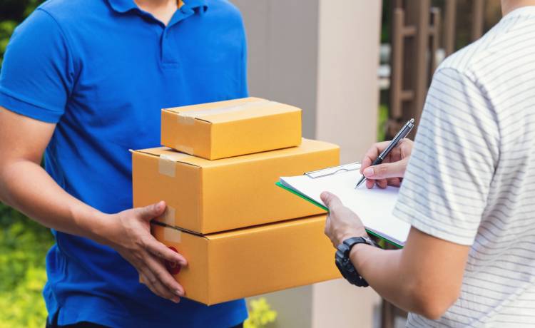 Dzień Darmowej Dostawy potrwa jeszcze do północy! Sprawdźcie w jakich sklepach obowiązuje akcja!