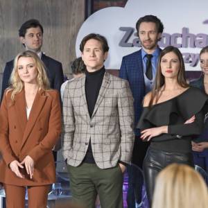 "Zakochani po uszy". Znikają z TV. Ogromne zmiany tuż przed finałem serialu!