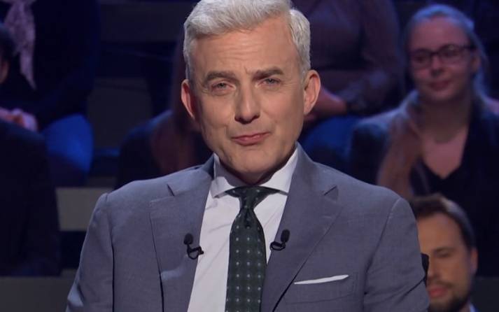 Milionerzy. Którzy sportowcy zazwyczaj bandażują sobie dłonie? Co oznacza post ścisły? Co to diuretyki?