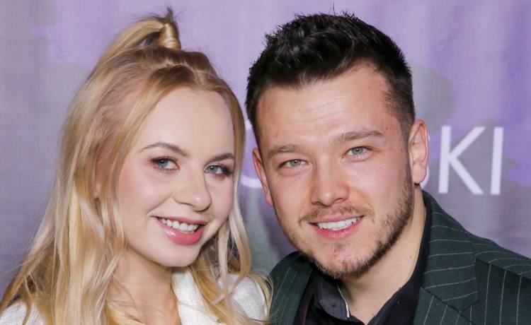 Małgorzata Heretyk i Ernest Musiał już rozpoczynają święta! Pokazali nowe kadry z córką [FOTO]