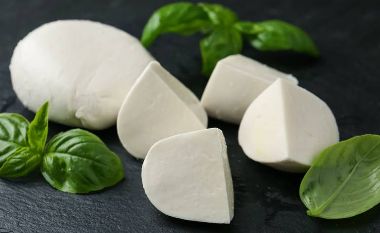 New Africa/Shutterstock