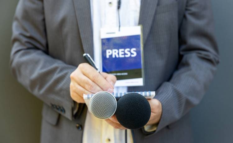 Brytyjski dziennikarz przekręcił nazwę polskiego miasta. Internauci pokochali jego pomyłkę