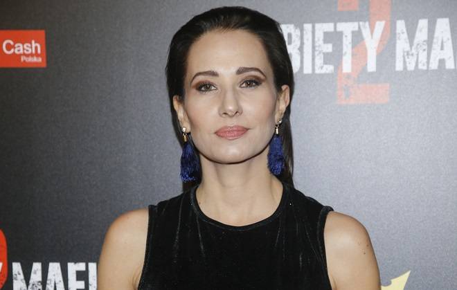 Aleksandra Popławska z wilkiem na smyczy. Fani: "To nie pies"                                   