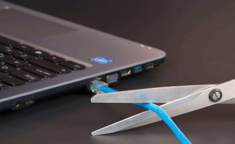 Koniec Internetu w Rosji? Kreml zamierza odłączyć Rosjan od globalnej sieci