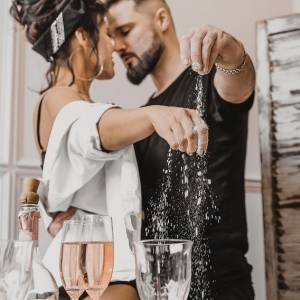 Dzięki tym dodatkom randka będzie bardziej pikantna. Działa!