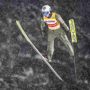 Skoki narciarskie w Wiśle. Konkurs drużynowy trzymał w napięciu do końca. Polacy nie wykorzystali szansy? 