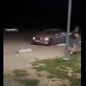 Chciał rozjechać ludzi! Brawurowa jazda w okolicach kąpieliska w Radymnie [WIDEO, +18]