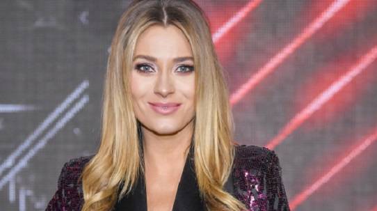 Marcelina Zawadzka kusi w mini! "Nogi do samej ziemi" - komplementują fani                                   