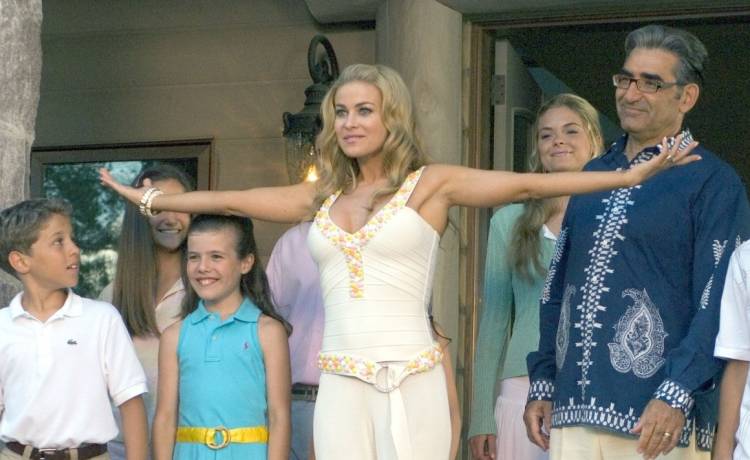 Była gwiazdą lat 90. - jak dziś wygląda Carmen Electra?