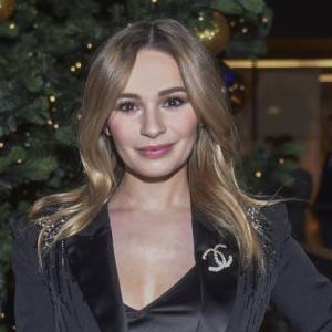 Ewelina Lisowska ma poparzoną twarz! Piosenkarka miała wypadek [FOTO]