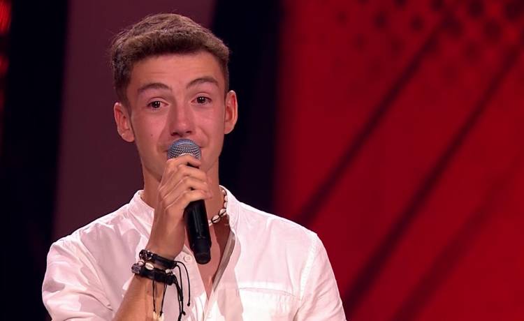 Tak w "The Voice Kids" zareagowali na jego występ. Z oczu uczestnika popłynęły łzy [WIDEO]