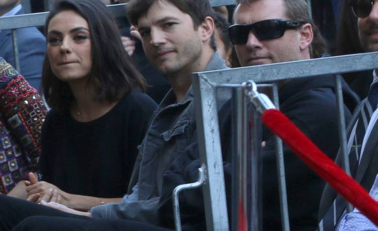 Ashton Kutcher szczerze o swojej chorobie. Wyznał, że stracił wzrok i słuch