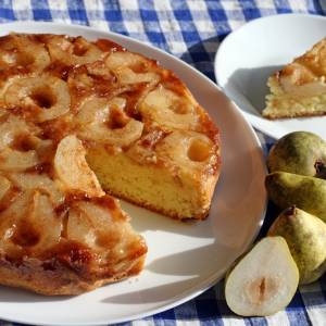 Połącz gruszki i czekoladę. Pyszna tarta zachwyci twoją rodzinę!