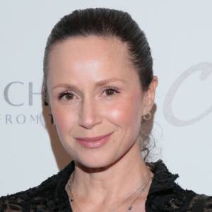 Monika Mrozowska opowiedziała, jak zdawała maturę i grała w spektaklu jednocześnie