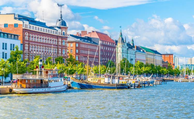 Ranking najszczęśliwszych państw świata. Lider wciąż ten sam, na którym miejscu jest Polska?