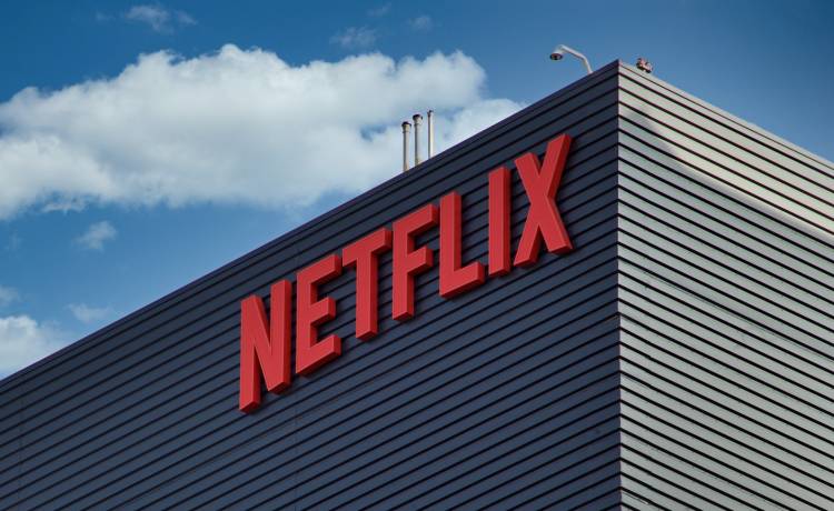 Elliott Cowand Jr/Shutterstock