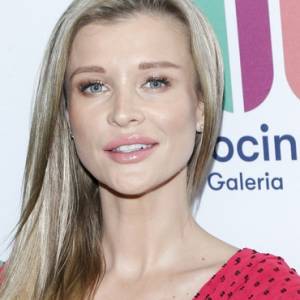 Joanna Krupa spodziewa się dziecka! Radosną nowiną podzieliła się dziś rano                                