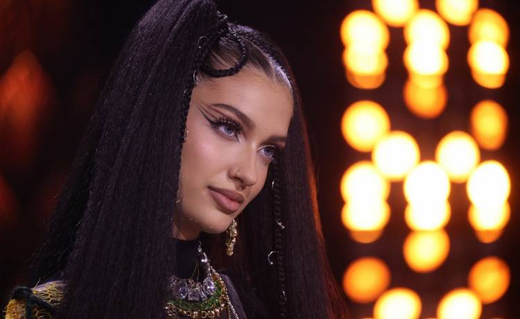 Viki Gabor pomyliła tekst piosenki. Wpadka na sylwestrze w Zakopanem [WIDEO]