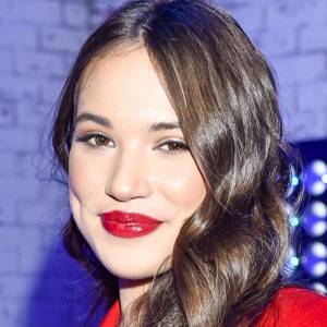 Alicja Szemplińska pozuje bez stanika. Tak śmiałych kadrów laureatka "The Voice" jeszcze nigdy nie publikowała! 