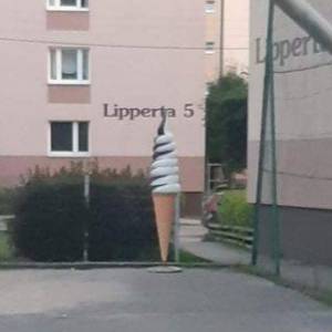 Ogromny rożek wędruje po ulicach miasta! Prawdziwa sensacja w Szczytnie. Mówi o tym całe miasto!