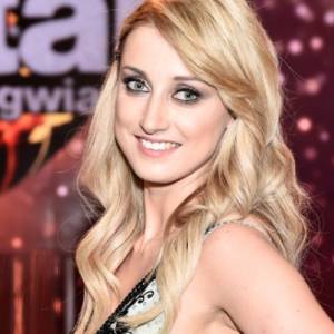 Justyna Żyła na łące w samej bieliźnie! Fani komentują: Piękna "buszująca w zbożu"