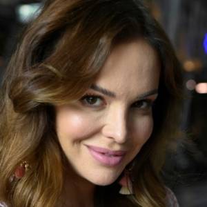 Anna Wendzikowska w stroju kąpielowym wygrzewa się na luksusowych wakacjach. "Gwiazda" [FOTO]