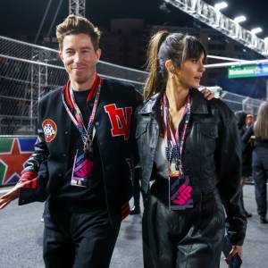 Nina Dobrev w szpitalu po wypadku na motocyklu. Gwiazda "Pamiętników Wampirów" pokazała zdjęcia