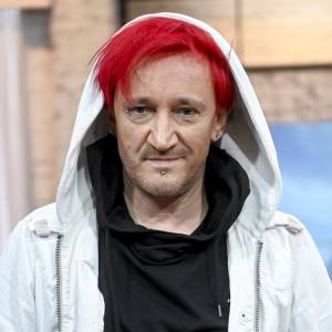 Psychofanka dręczy Michała Wiśniewskiego dziwnymi mailami. Wokalista pokazał korespondencję i poprosił internautów o pomoc