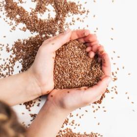 Dlatego ludzie piją to codziennie rano. Wspiera pracę jelit, kilogramy lecą w dół