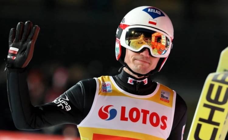 Stoch na podium! Rekordowy skok Polaka na skoczni w Sapporo!