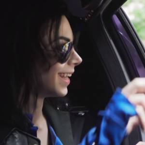 Być jak Michael Jackson? 30 tysięcy dolarów, 11 operacji plastycznych, żeby wyglądać jak idol [WIDEO]